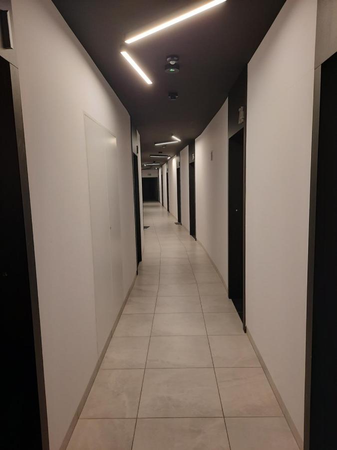 George Studio Przy Stadionie Narodowym Warszawa Eksteriør billede